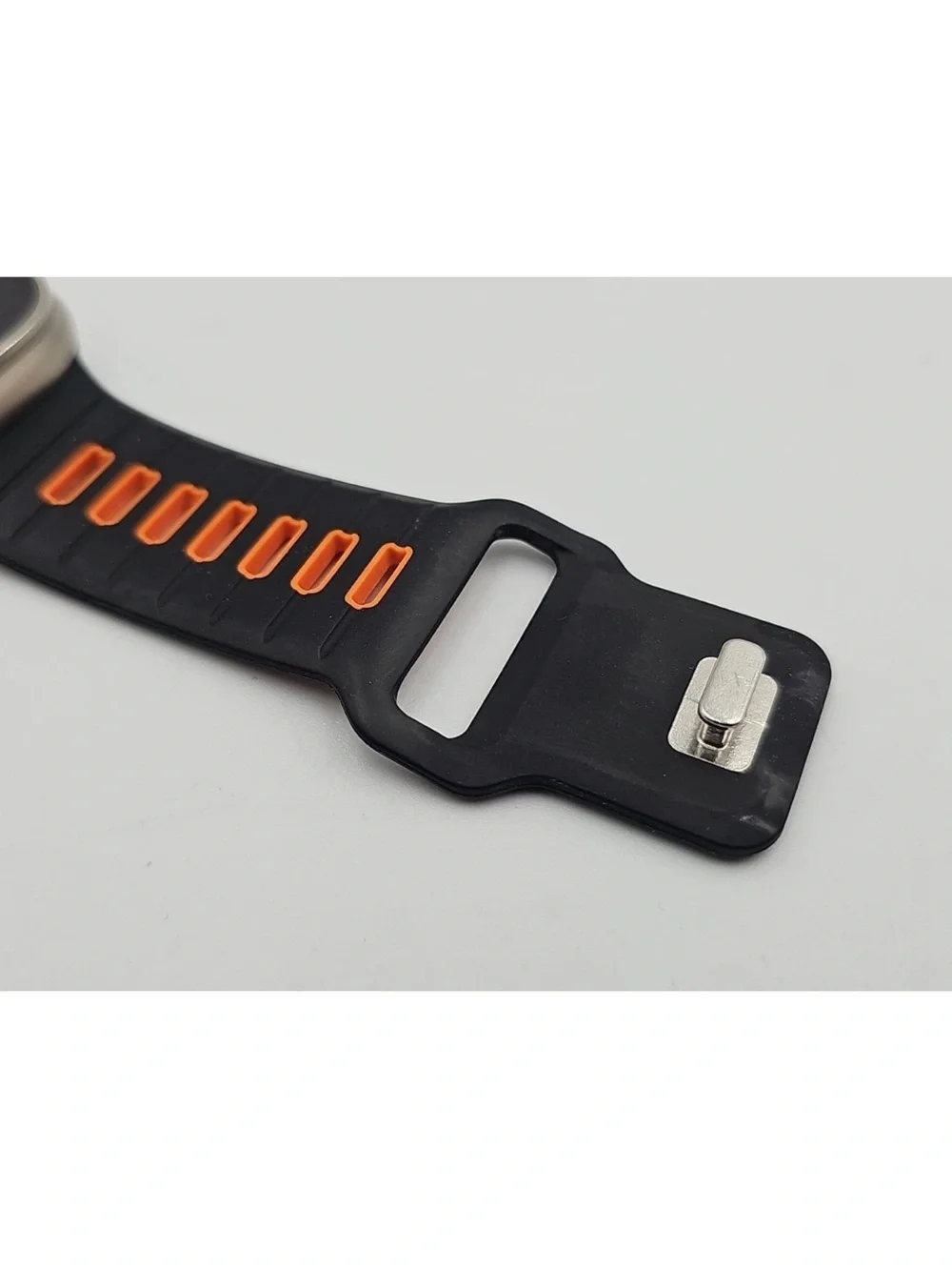 Black and Orange Silicone Replacement Watch Bands for Smartwatches